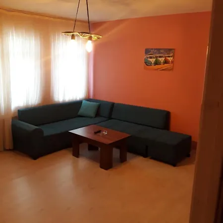 Apartamento Loyal City Residence 3